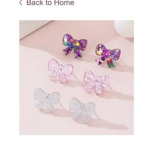 Bow Stud Earrings - NEW IN PACKAGE